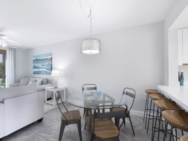 Marco Island Condo 908756