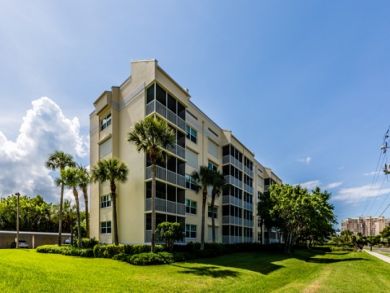 Marco Island Condo 908757