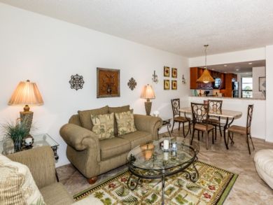 Marco Island Condo 908758