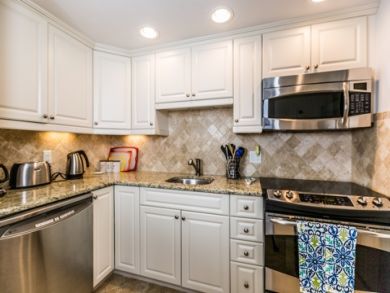 Marco Island Vacation Condo Upscale Interior Crescent Beach