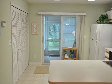 Marco Island Condo 908775