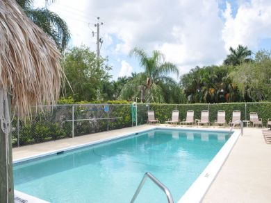 Marco Island Condo 908775