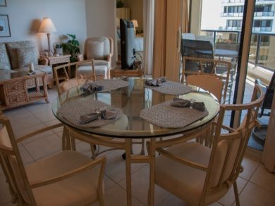 Beautiful Beach Vacation Rental on Marco Island with Pool