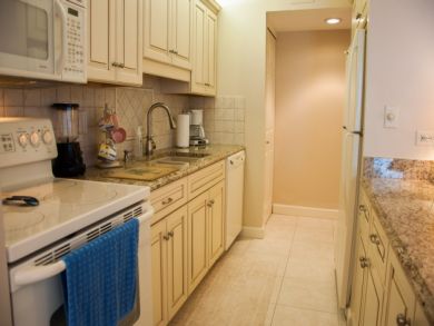 Beautiful Beach Vacation Rental on Marco Island with Pool