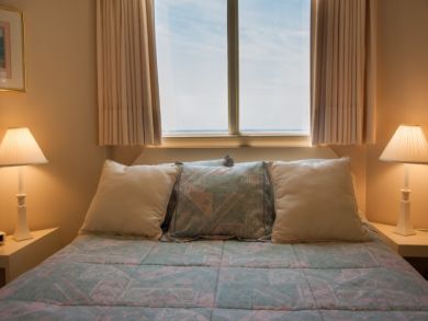 Beautiful Beach Vacation Rental on Marco Island with Pool