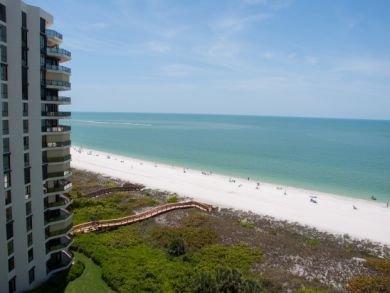 Beautiful Beach Vacation Rental on Marco Island with Pool