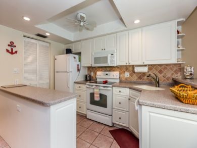 Marco Island Condo 908778