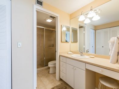 Marco sland Lovely 2 Bedroom Family Condo Communal Pool