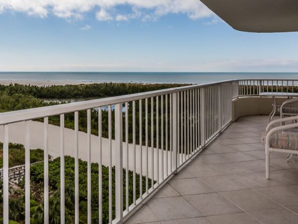 Marco Island Beachfront Two Bedroom Vacation Condo Gulf View