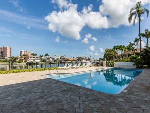 Marco Island Two Bedroom Vacation Condo Sleeps Four
