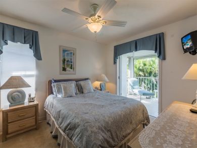 Marco Island Condo 908796