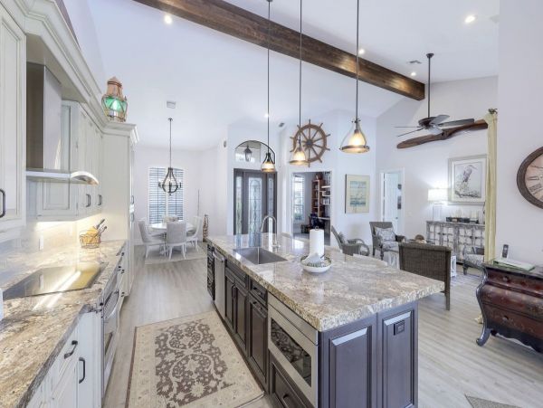 Marco Island Home 908803