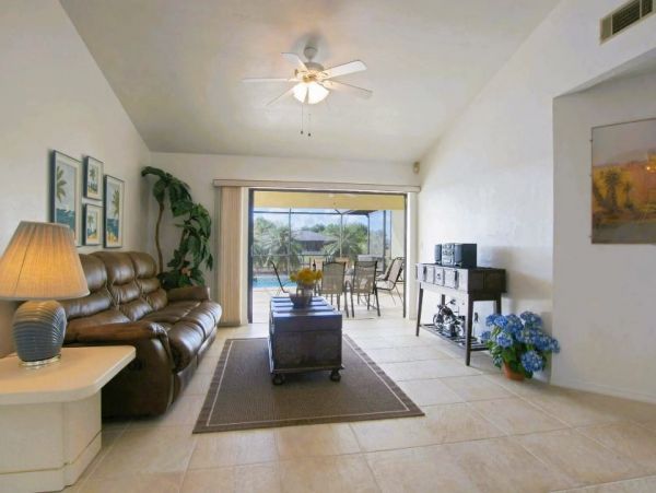 Cape Coral Three Bedroom Vacation Residence