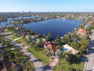 Redington Shores Luxury Lakefront Villa