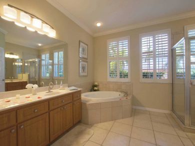 Redington Shores Luxury Lakefront Villa
