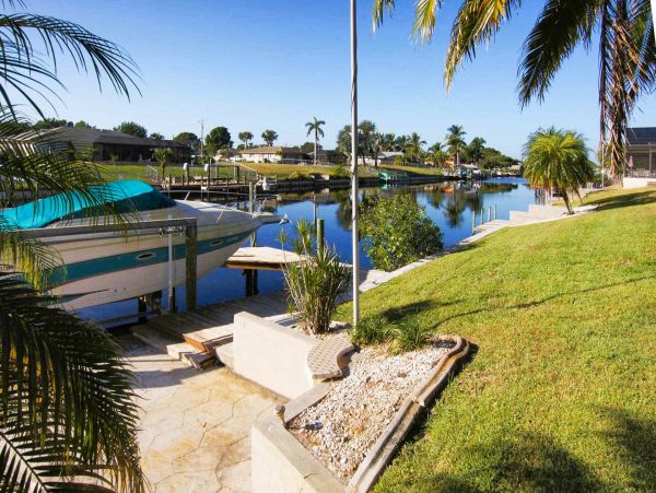 Cape Coral Vacation Home Three Bedroom