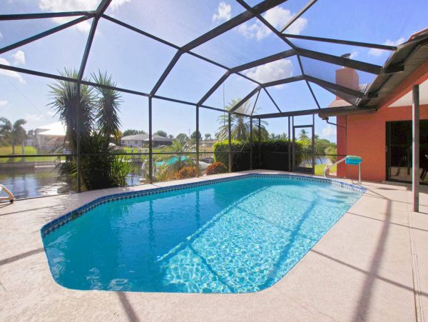 Cape Coral Vacation Home Three Bedroom