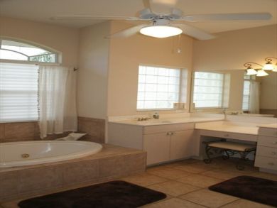 Cape Coral Home 908835 Cape Coral Home 908835