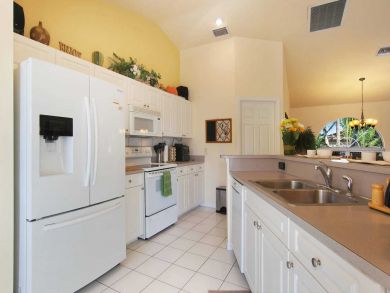 Cape Coral Home 908857