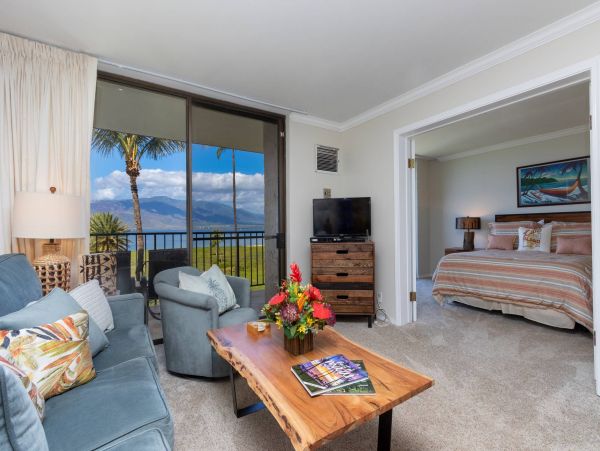 Two Bedroom Kihei Vacation Condo with Ocean & Mountain Views