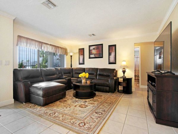 Cape Coral Vacation Rental Home Sleeps Eight Guests