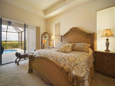 Cape Coral Lovely Three bedroom Villa on the Water