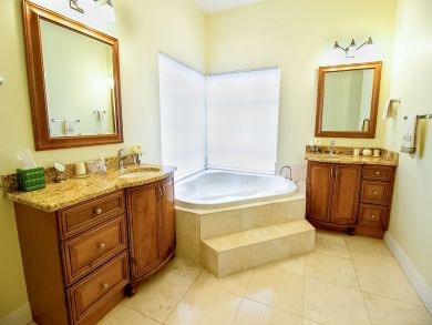 Cape Coral Home 908890