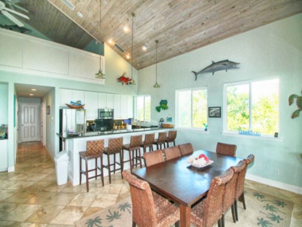 Value Bayfront Vacation Home in Little Gasparilla 8 Guests