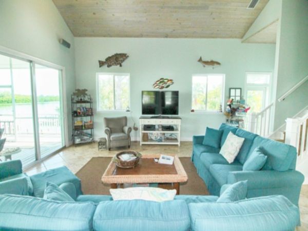 Value Bayfront Vacation Home in Little Gasparilla 8 Guests