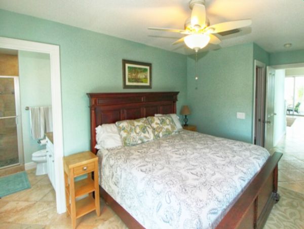 Value Bayfront Vacation Home in Little Gasparilla 8 Guests