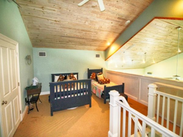Value Bayfront Vacation Home in Little Gasparilla 8 Guests