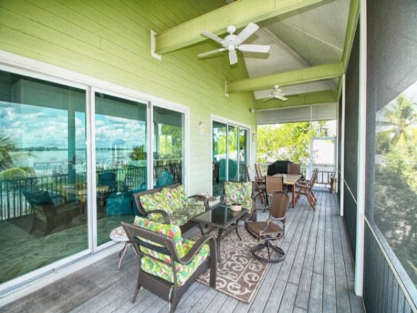 Value Bayfront Vacation Home in Little Gasparilla 8 Guests
