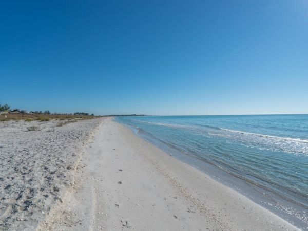 Value Bayfront Vacation Home in Little Gasparilla 8 Guests