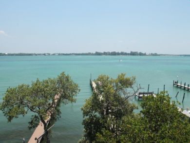 Little Gasparilla Island Vacation Rental Home Sleeps Six
