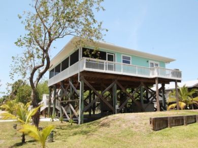 Little Gasparilla Island Vacation Rental Home Sleeps Six