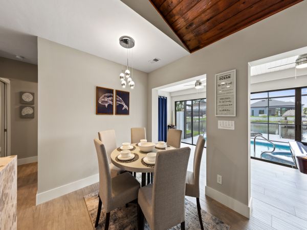 Cape Coral Luxury Vacation Home