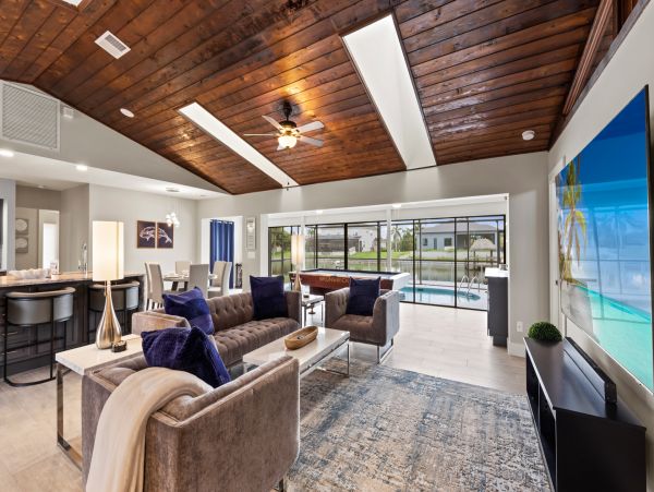 Cape Coral Luxury Vacation Home