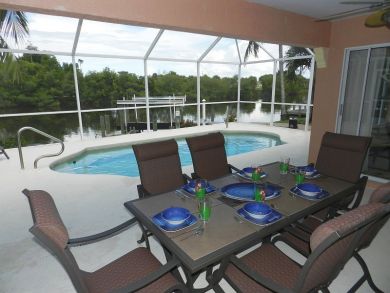 Cape Coral Home 908960 Cape Coral Home 908960