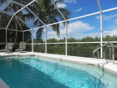 Cape Coral Home 908960 Cape Coral Home 908960