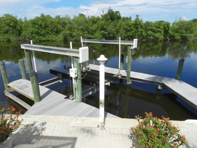 Cape Coral Home 908960 Cape Coral Home 908960