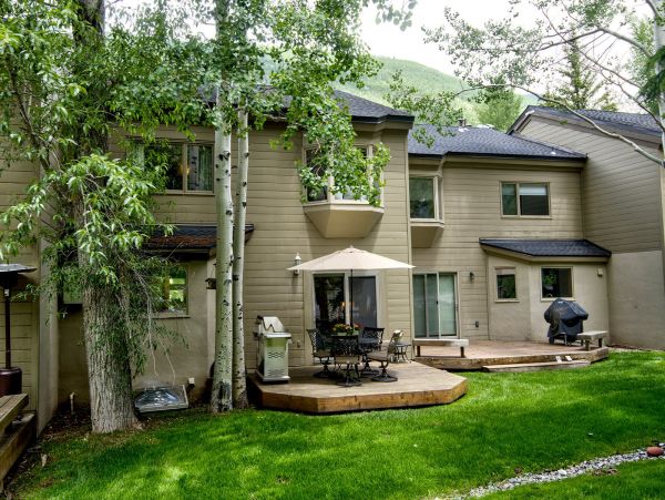 A Luxury Ski Townhome in Vail Colorado Top Rental Call Now