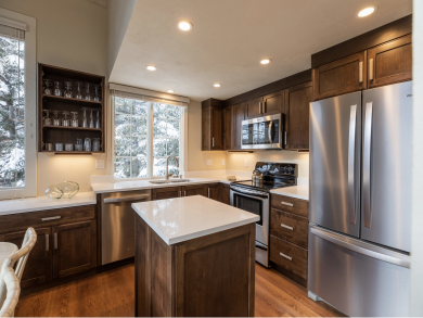 Four Bedrooms Vail Village Walk To Ski Lift - additional view, photo 5
