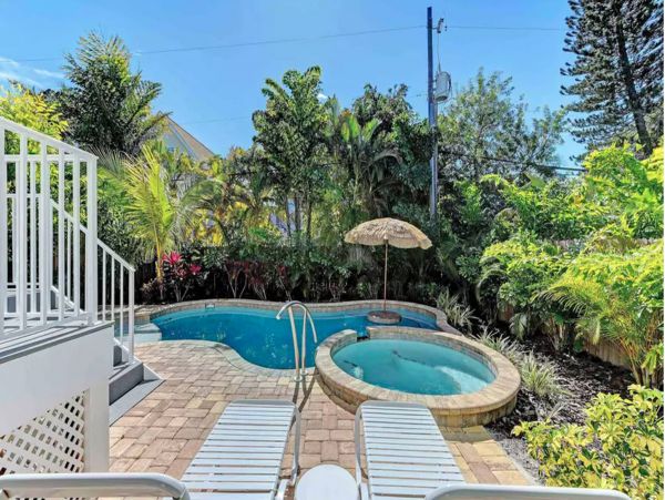 Four Bedroom Anna Maria Townhome Rental