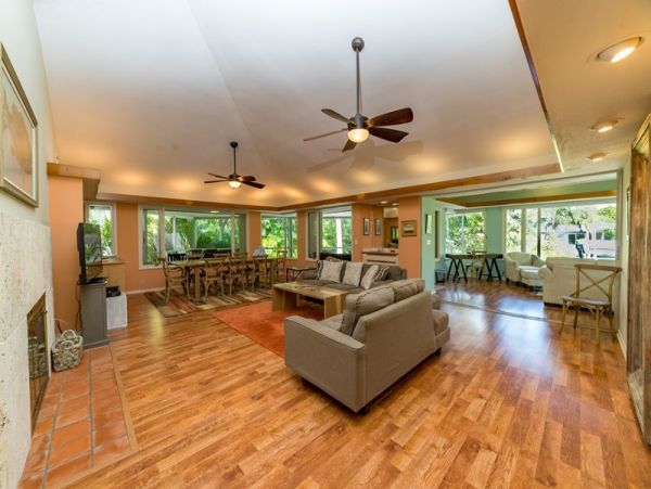 Anna aria Island Luxury Accommodation All the Way