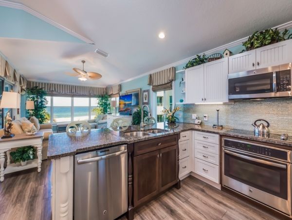 Gulf Front Vacation Rental in Florida - Anna Maria Island Beachfront Condo