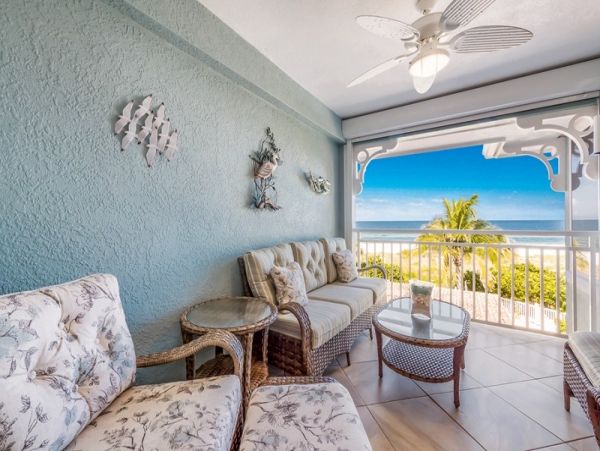 Gulf Front Vacation Rental in Florida - Anna Maria Island Beachfront Condo