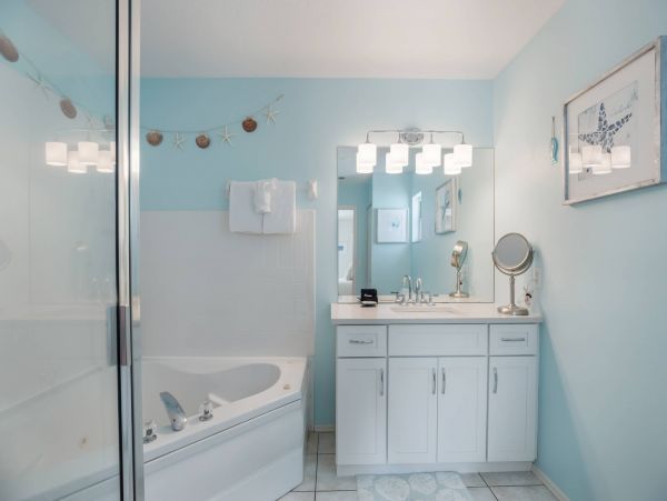 Anna Maria Vacation Rental One Block to The Beach Sleeps 8