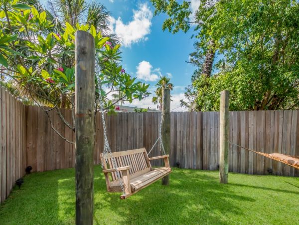 One Bedroom Anna Maria Vacation Rental 250 Steps to Beach