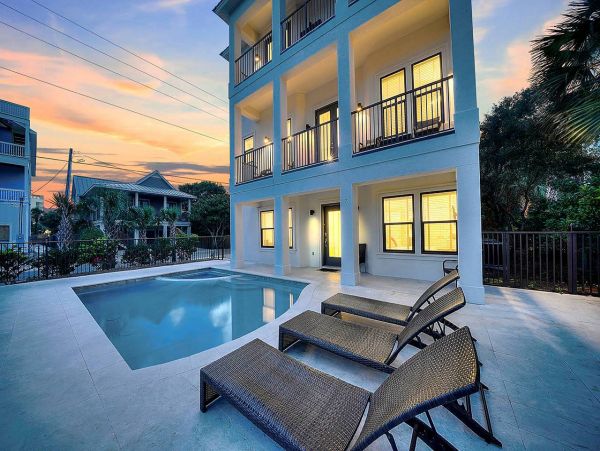 Gulf View SIx Bedroom Vacation Rental Home in Miramar Beach
