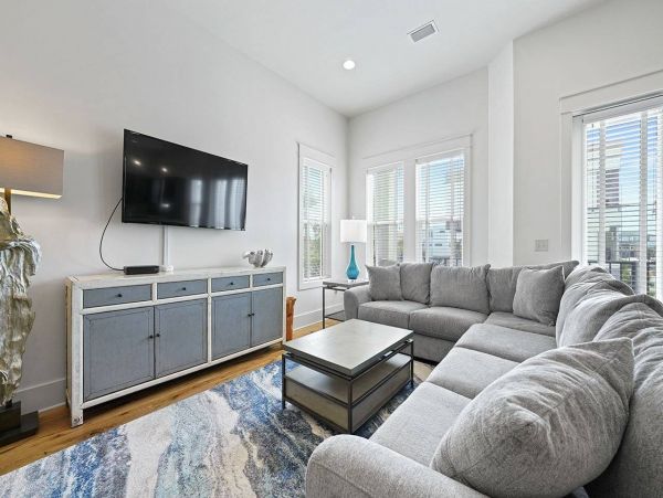 Gulf View SIx Bedroom Vacation Rental Home in Miramar Beach